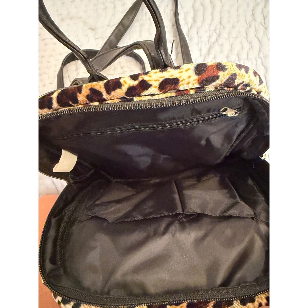 faux fur leopard print backpack - Picture 3 of 3
